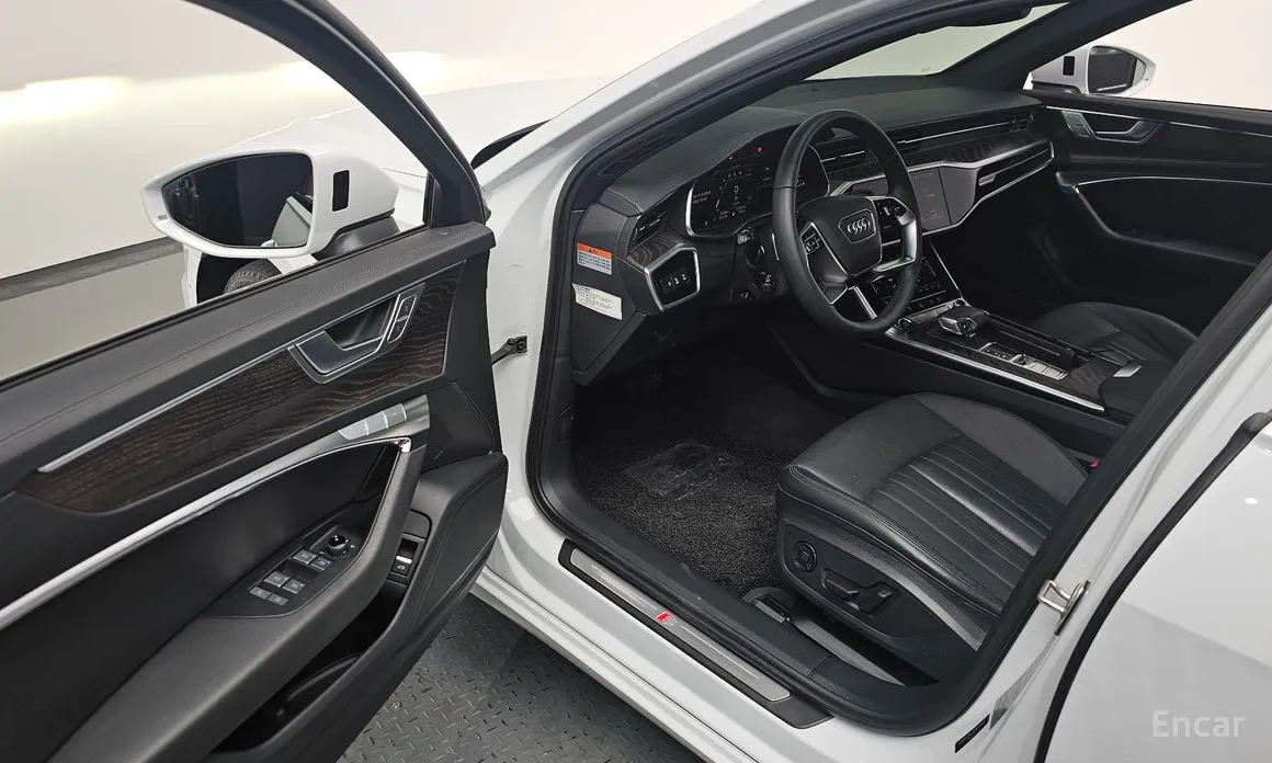 Audi A6 2019 45 TFSI Quattro Premium