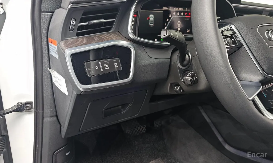 Audi A6 2019 45 TFSI Quattro Premium