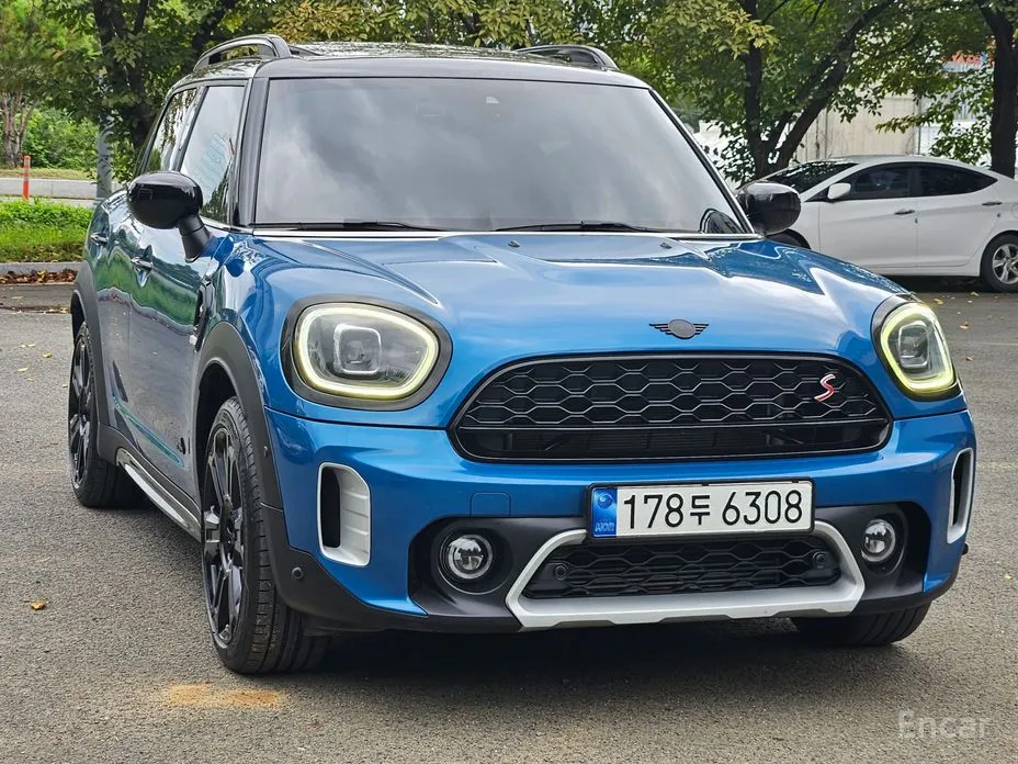 Фото 2 - Mini Countryman