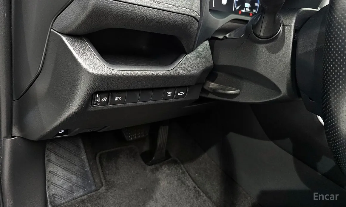 Фото 17 - Toyota RAV4