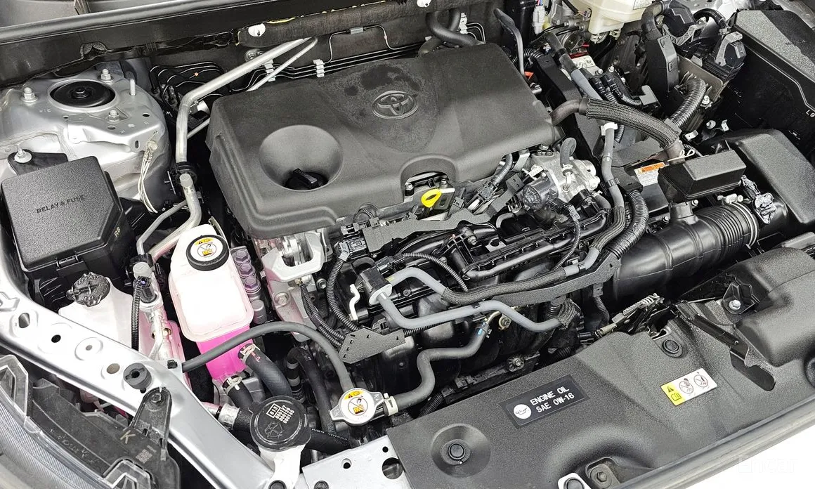 Фото 6 - Toyota RAV4