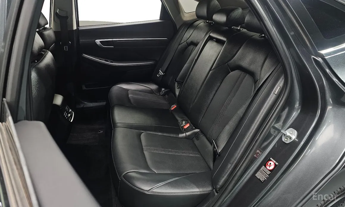 Фото 12 - Hyundai Sonata