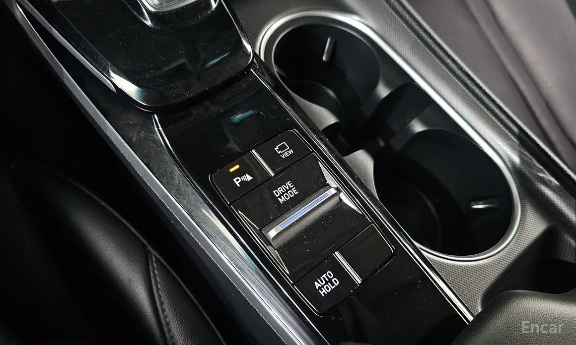 Фото 9 - Hyundai Sonata