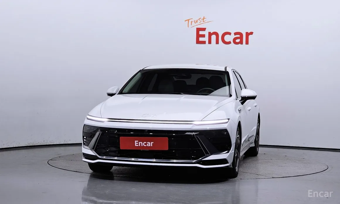 Фото 3 - Hyundai Sonata