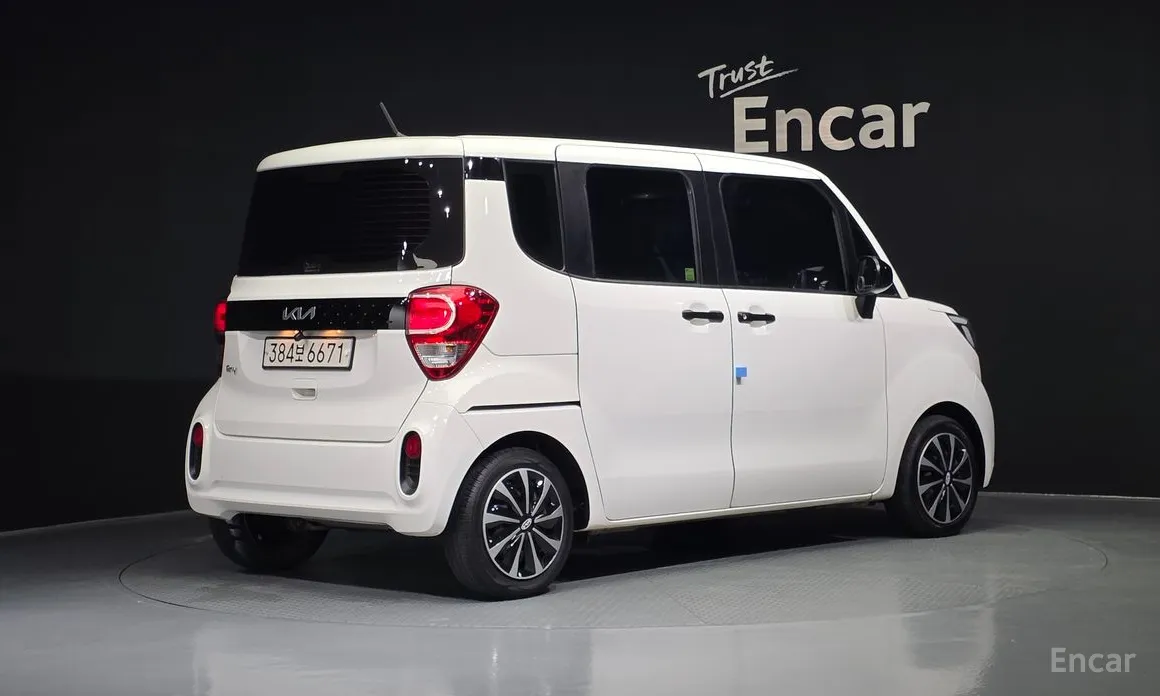 Фото 7 - Kia Ray