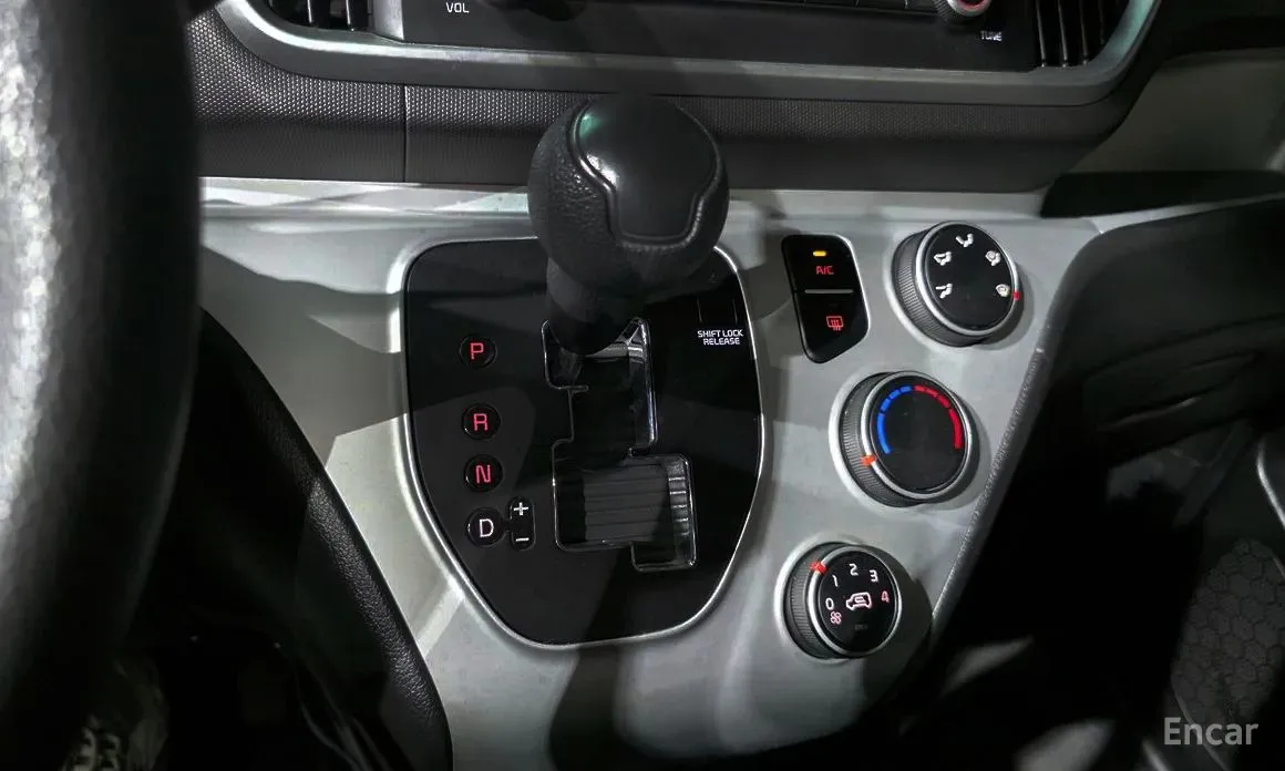 Фото 9 - Kia Ray