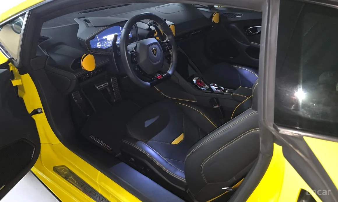 Фото 8 - Lamborghini Huracan