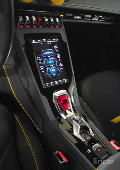 Фото 9 - Lamborghini Huracan