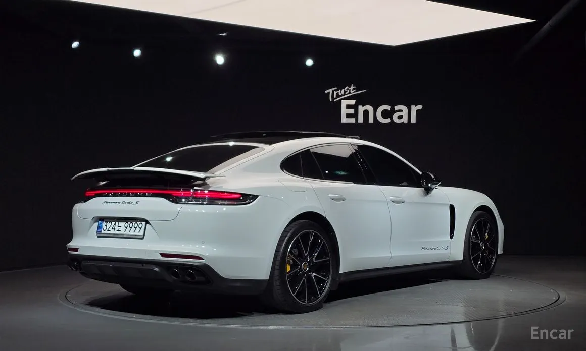 Porsche Panamera 2017 4.0 Turbo S