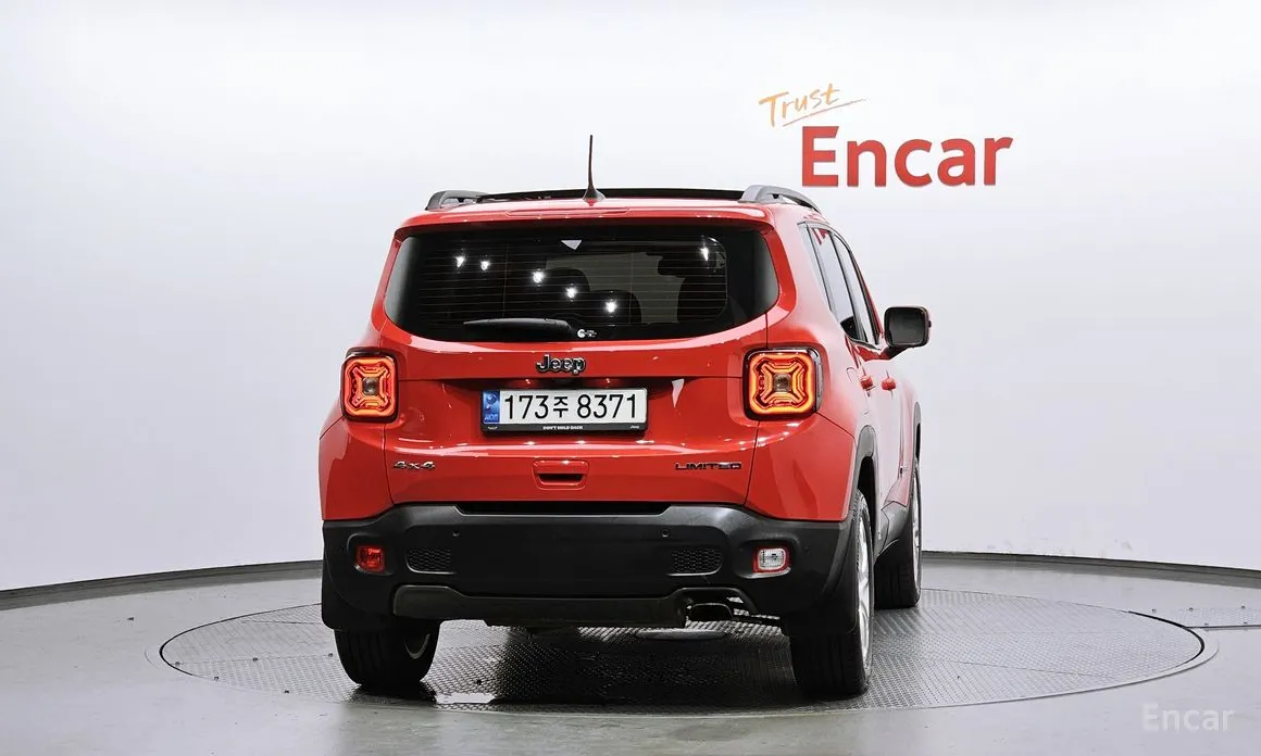 Фото 4 - Jeep Renegade