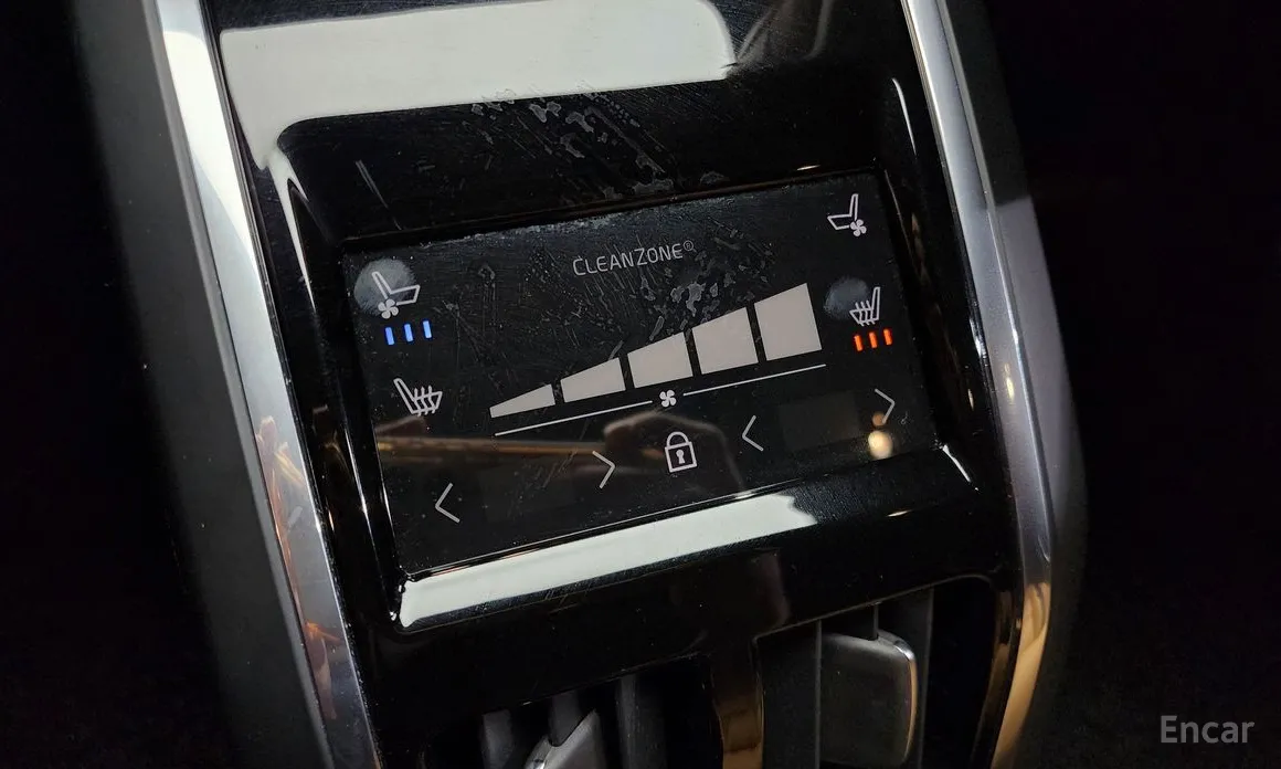 Фото 19 - Volvo S90