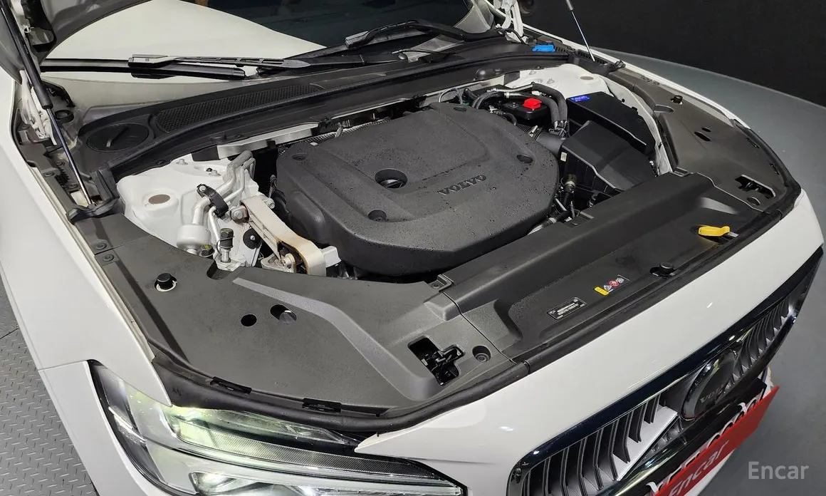 Фото 6 - Volvo S90