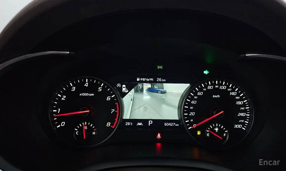 Фото 8 - Kia Stinger