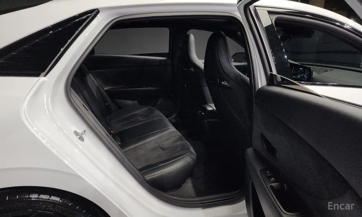 Фото 12 - Hyundai Avante