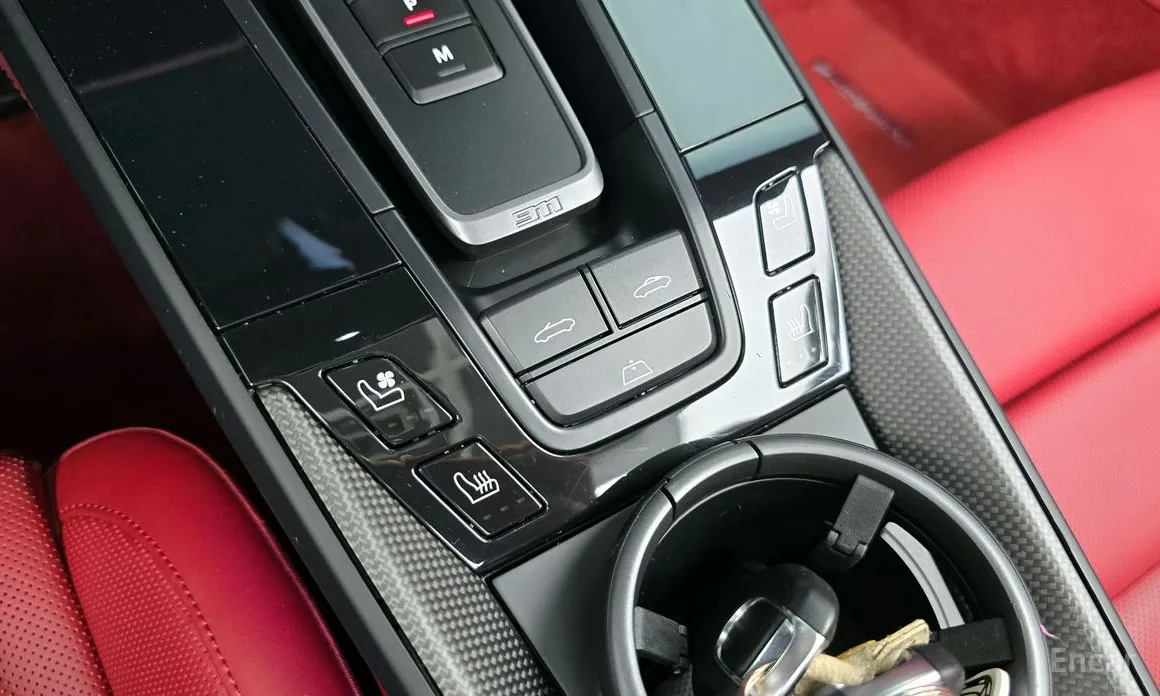 Фото 19 - Porsche 911