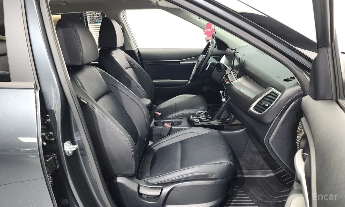 Фото 11 - Kia Seltos