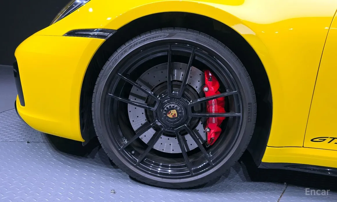 Фото 5 - Porsche 911