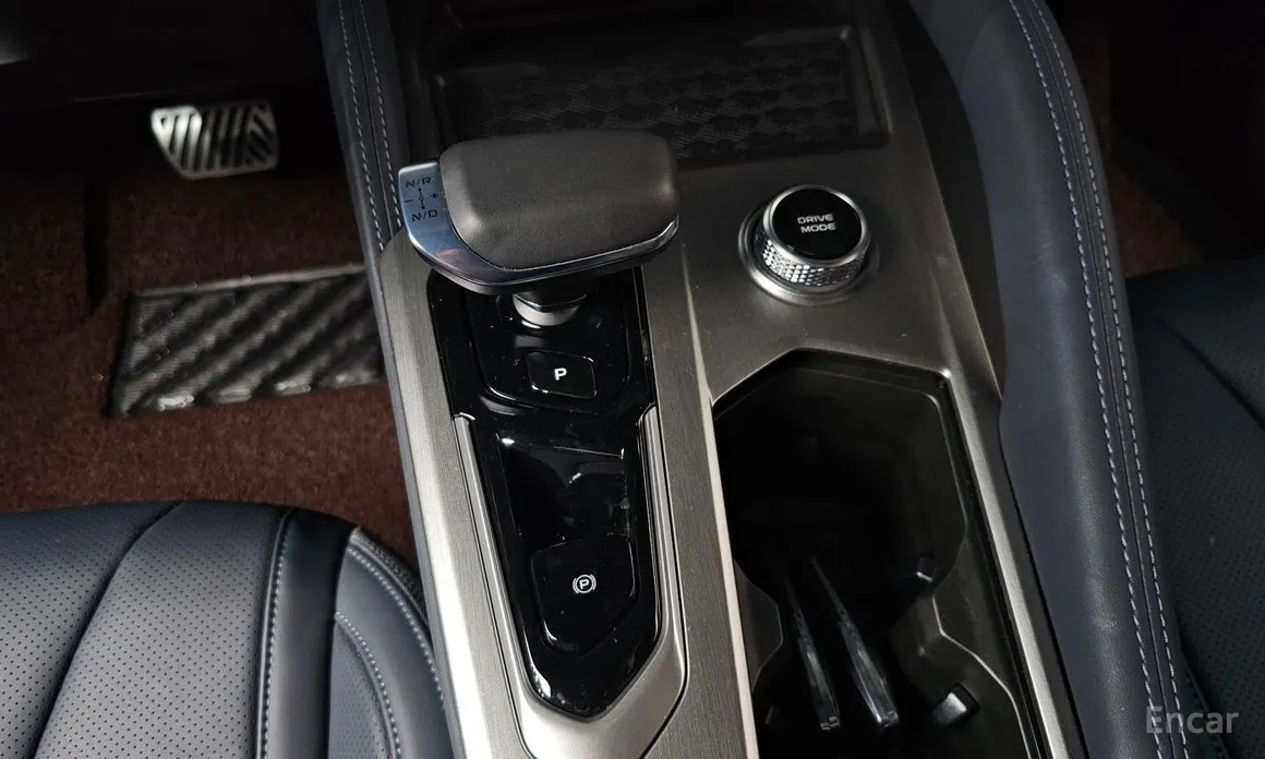 Фото 9 - Renault Grand Koleos