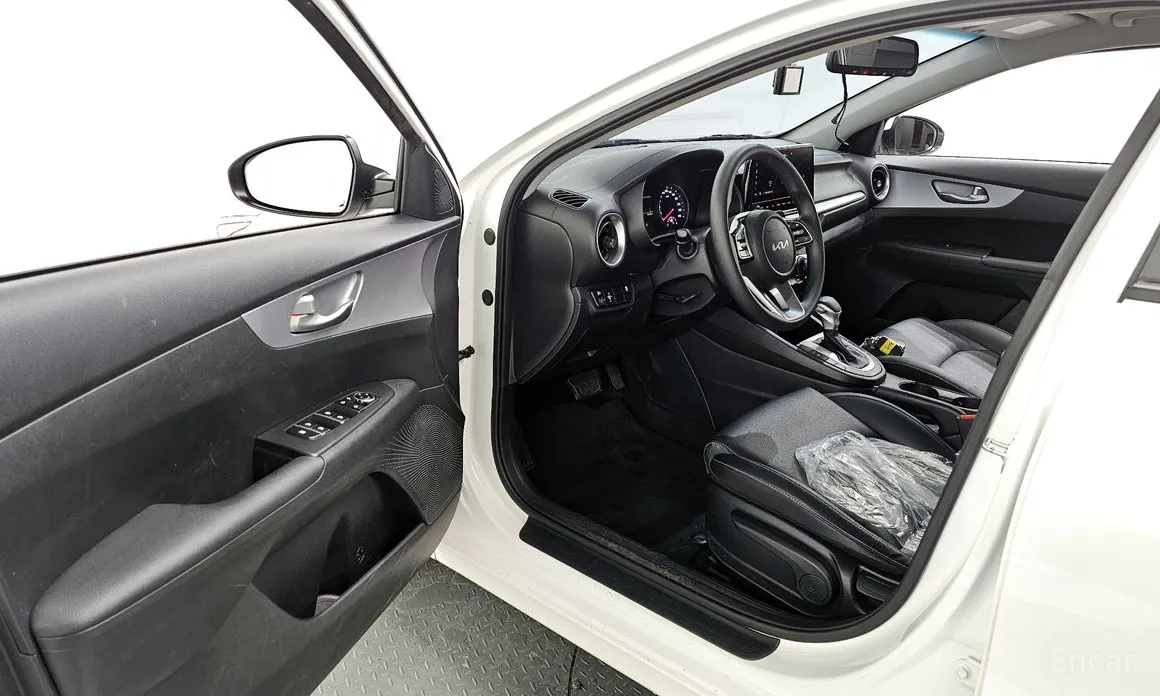 Фото 10 - Kia K3