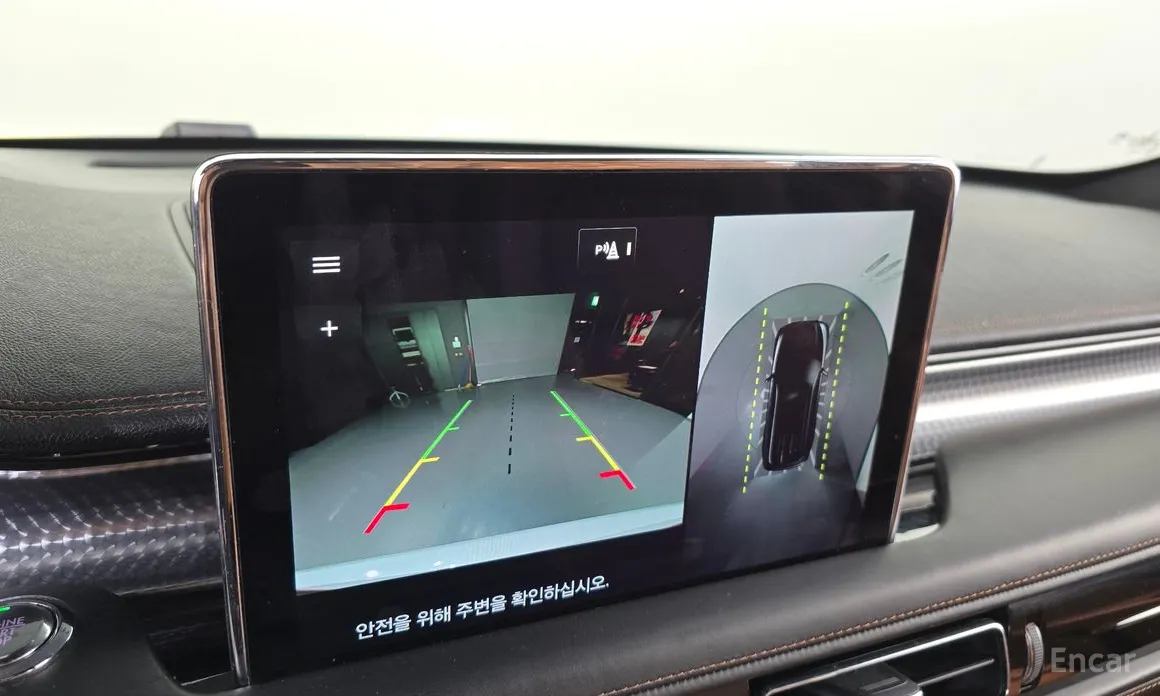 Фото 15 - Lincoln Aviator