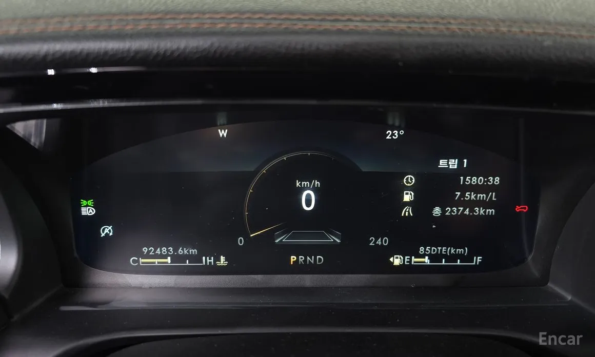 Фото 8 - Lincoln Aviator