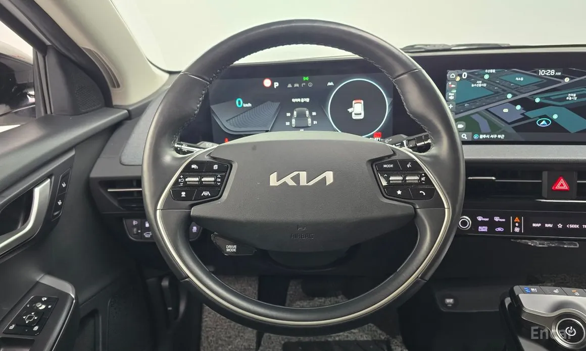 Фото 13 - Kia EV6