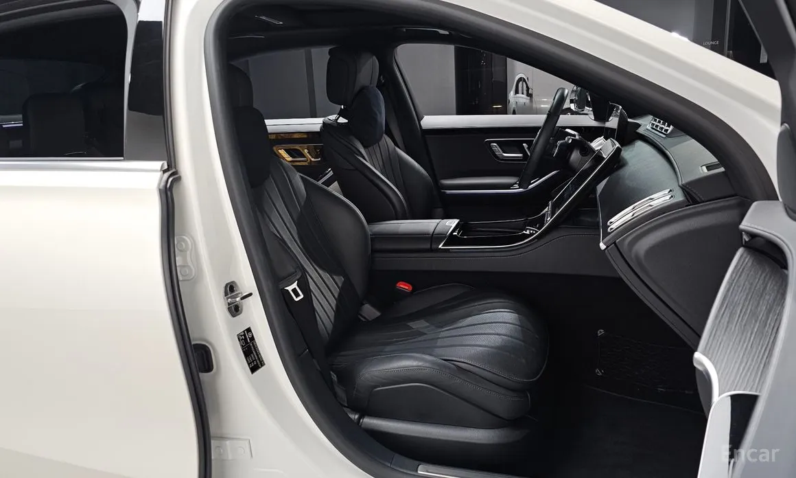 Фото 10 - Mercedes-Benz S-Class