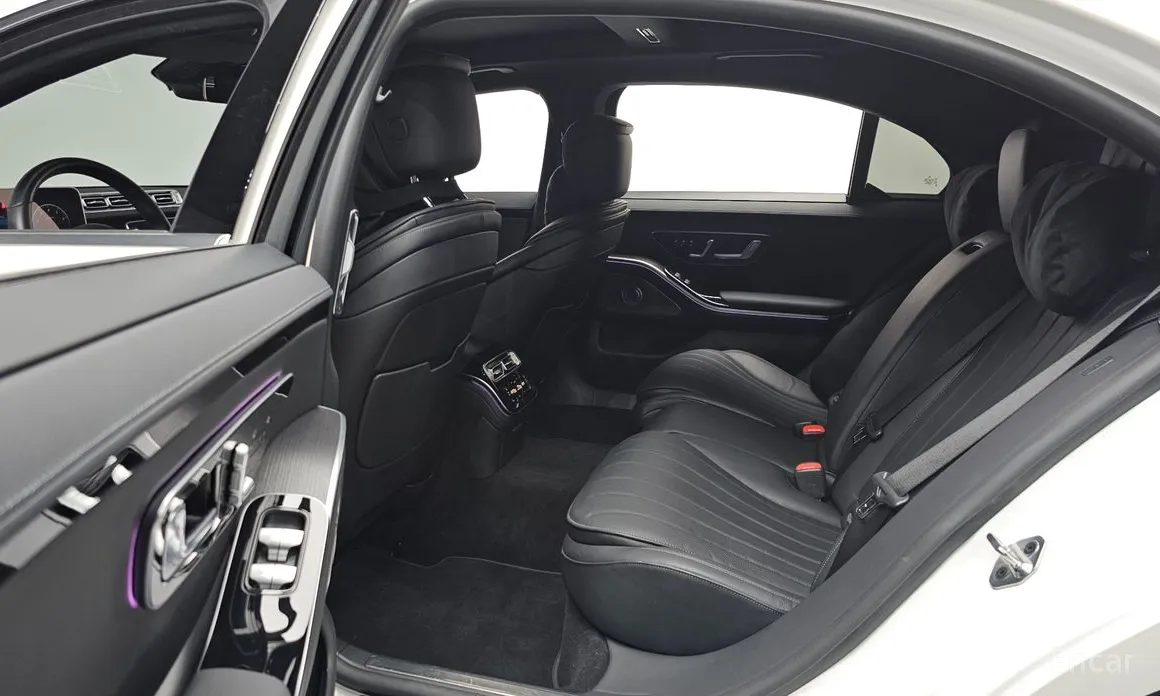 Фото 12 - Mercedes-Benz S-Class