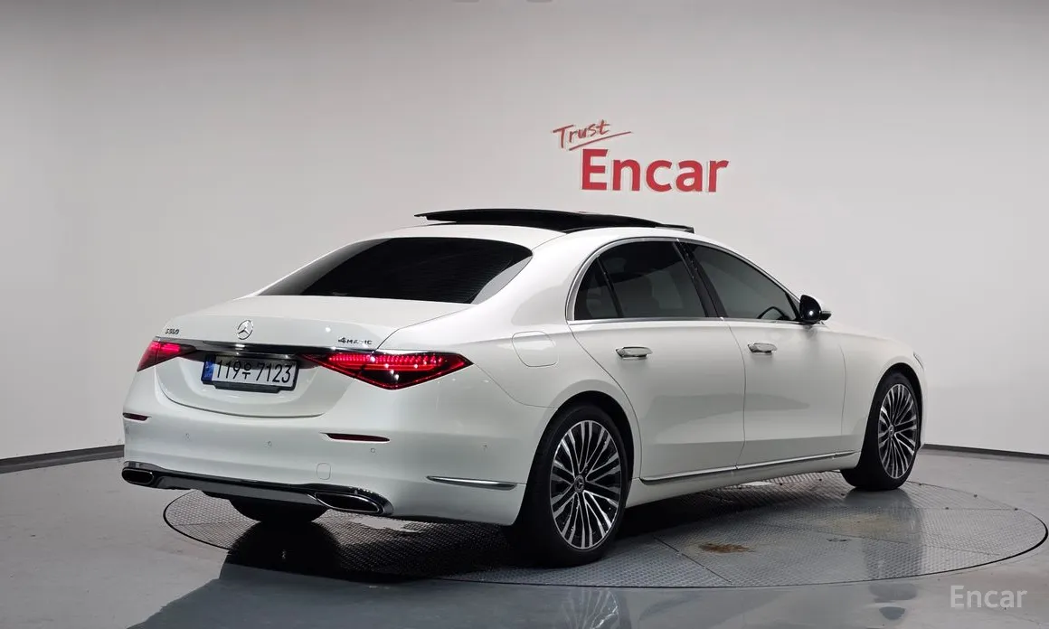 Фото 2 - Mercedes-Benz S-Class