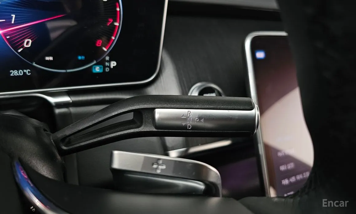 Фото 9 - Mercedes-Benz S-Class