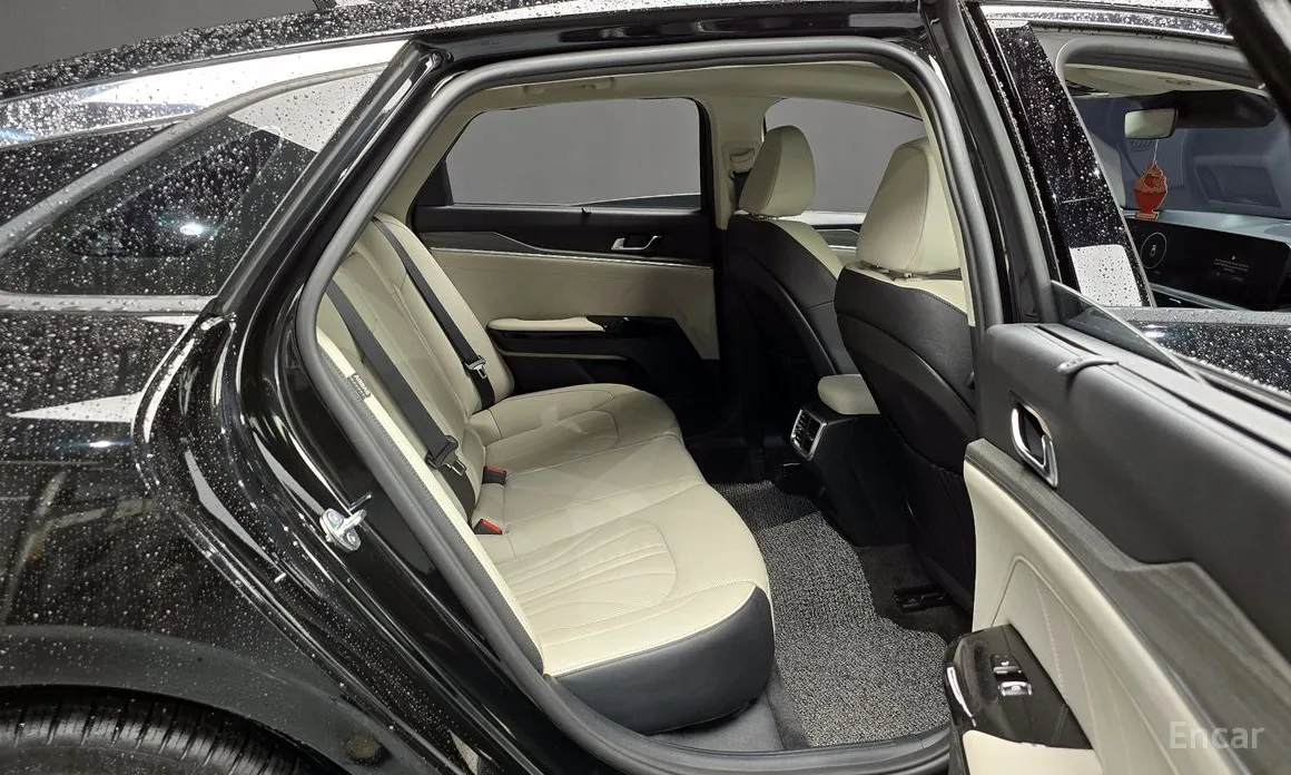 Фото 12 - Kia K5