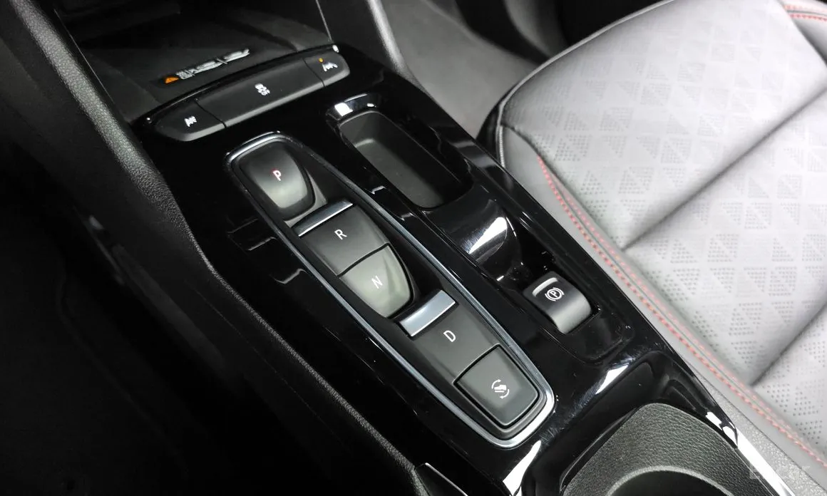 Фото 9 - Chevrolet Bolt EUV