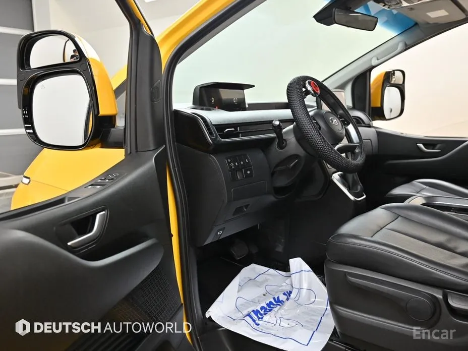 Фото 11 - Hyundai Staria