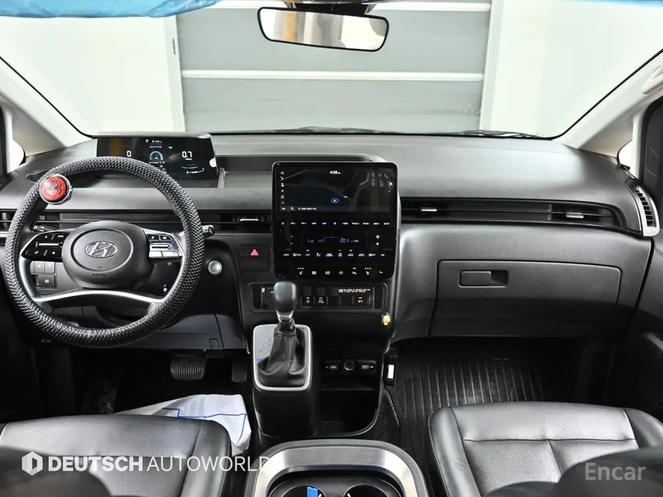 Фото 7 - Hyundai Staria