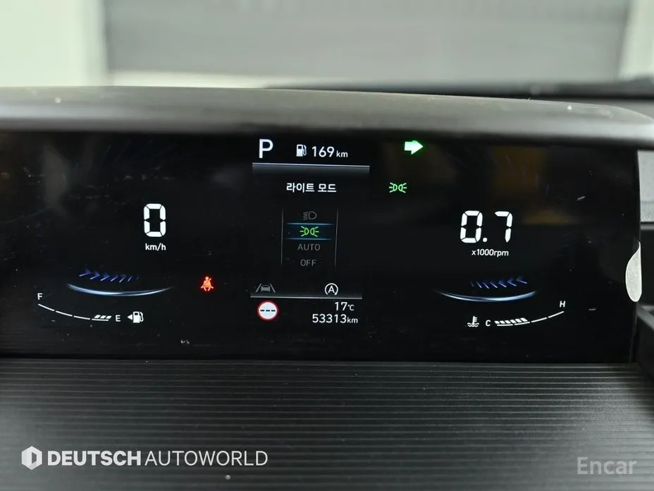 Фото 8 - Hyundai Staria