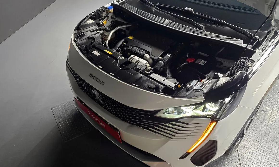 Фото 6 - Peugeot 5008