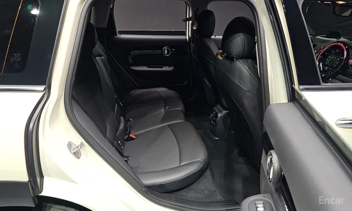 Фото 11 - Mini Clubman