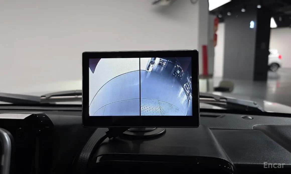 Фото 15 - Suzuki Jimny