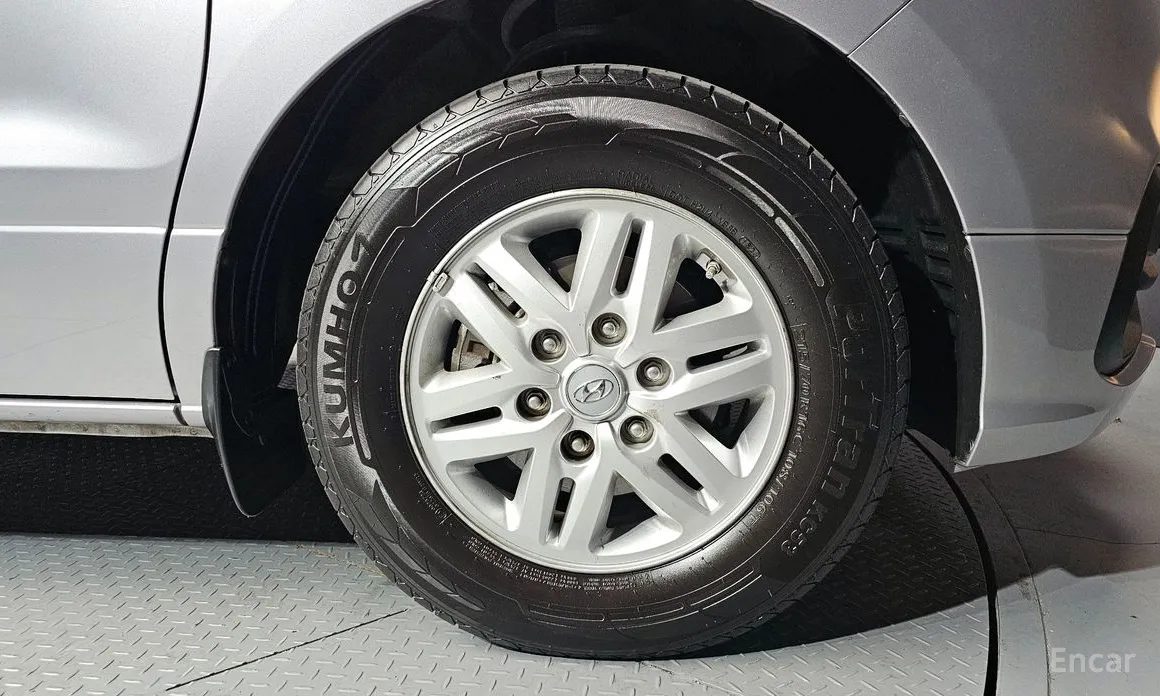 Фото 5 - Hyundai Starex