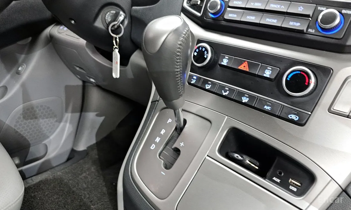 Фото 9 - Hyundai Starex