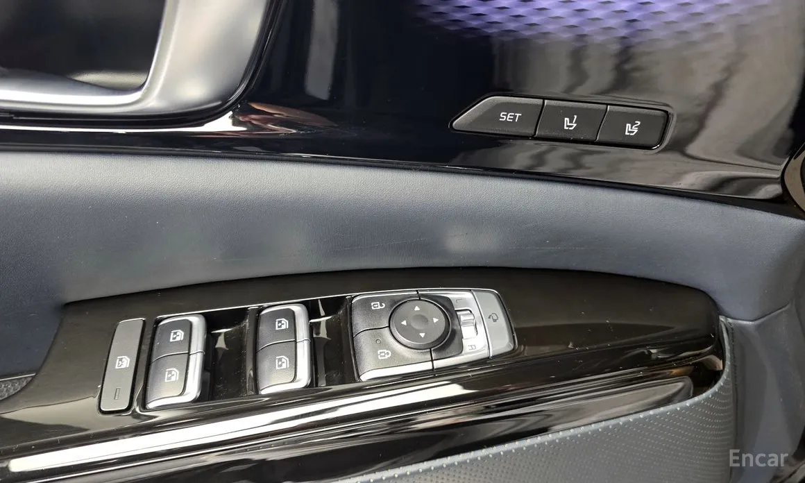 Фото 14 - Kia Carnival