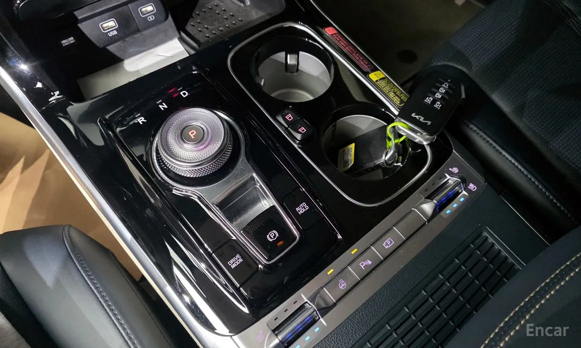 Фото 9 - Kia Carnival