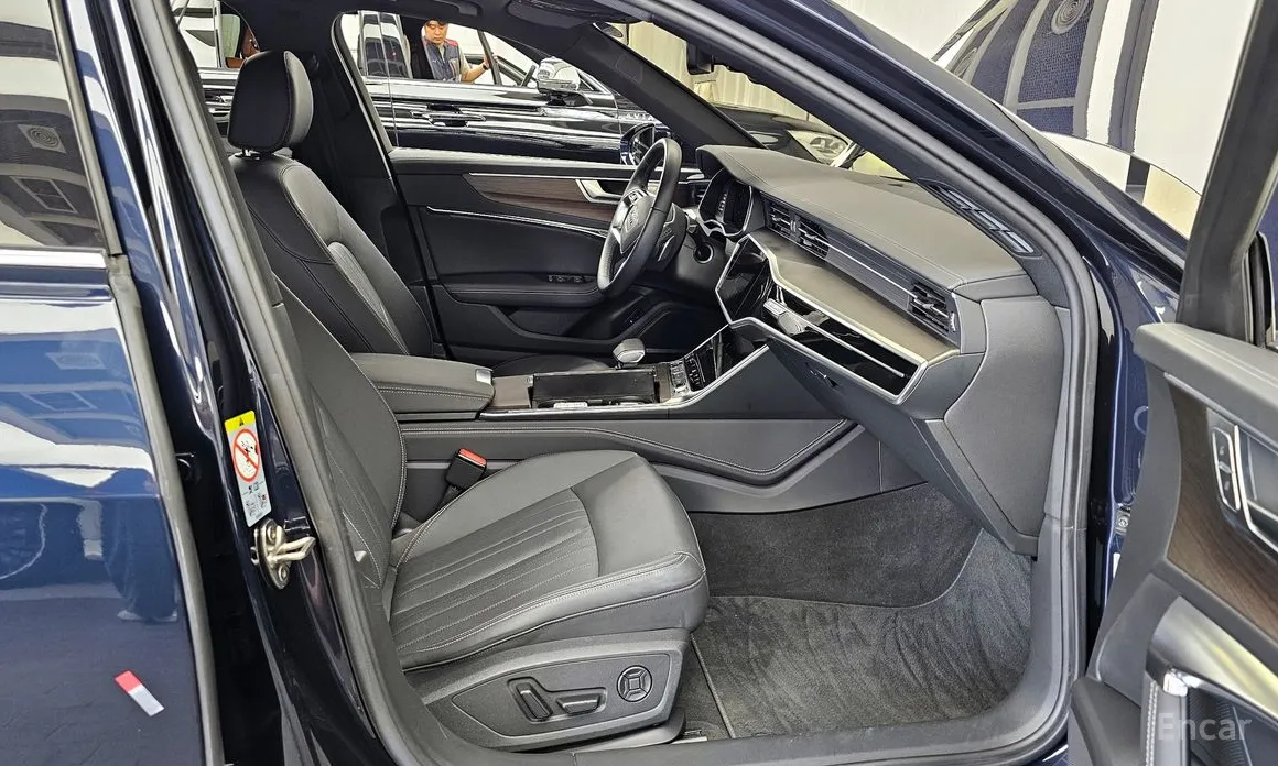 Фото 11 - Audi A6