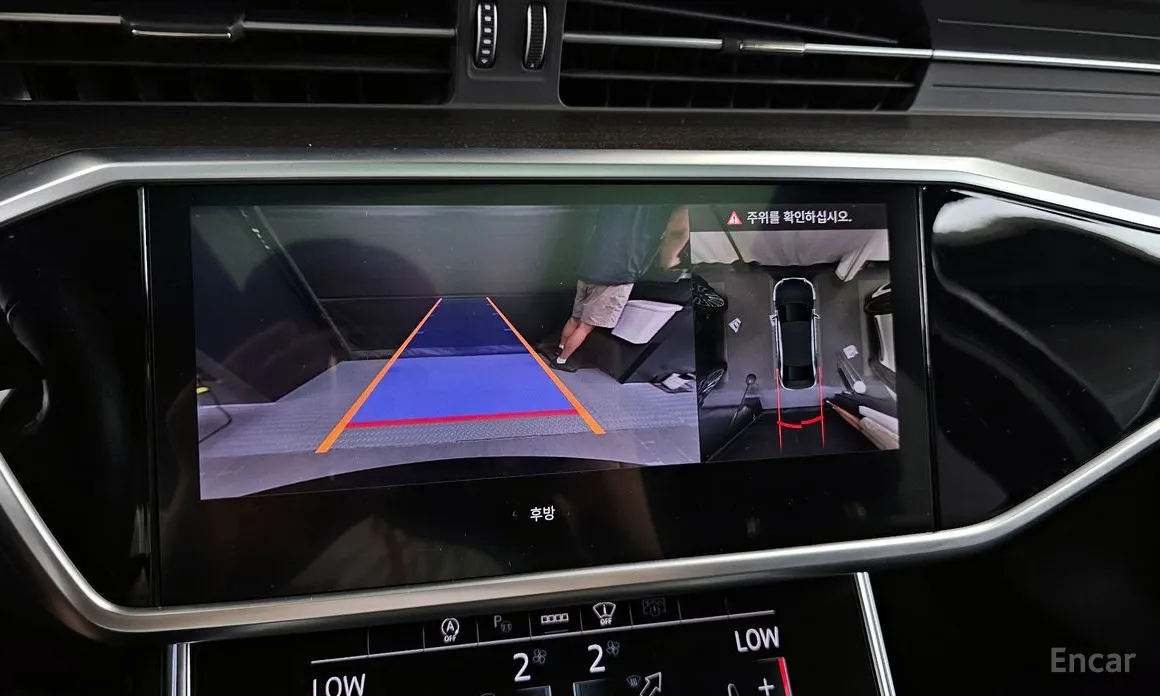 Фото 15 - Audi A6