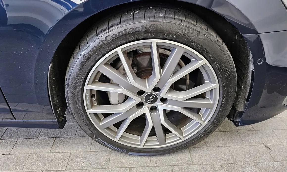 Фото 5 - Audi A6