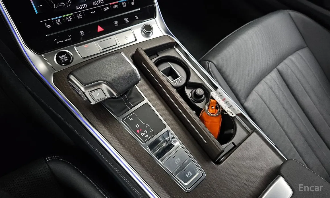 Фото 9 - Audi A6