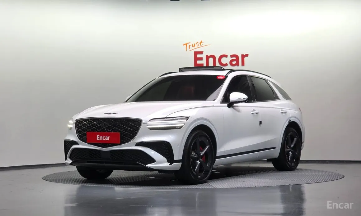 Фото 1 - Genesis GV70