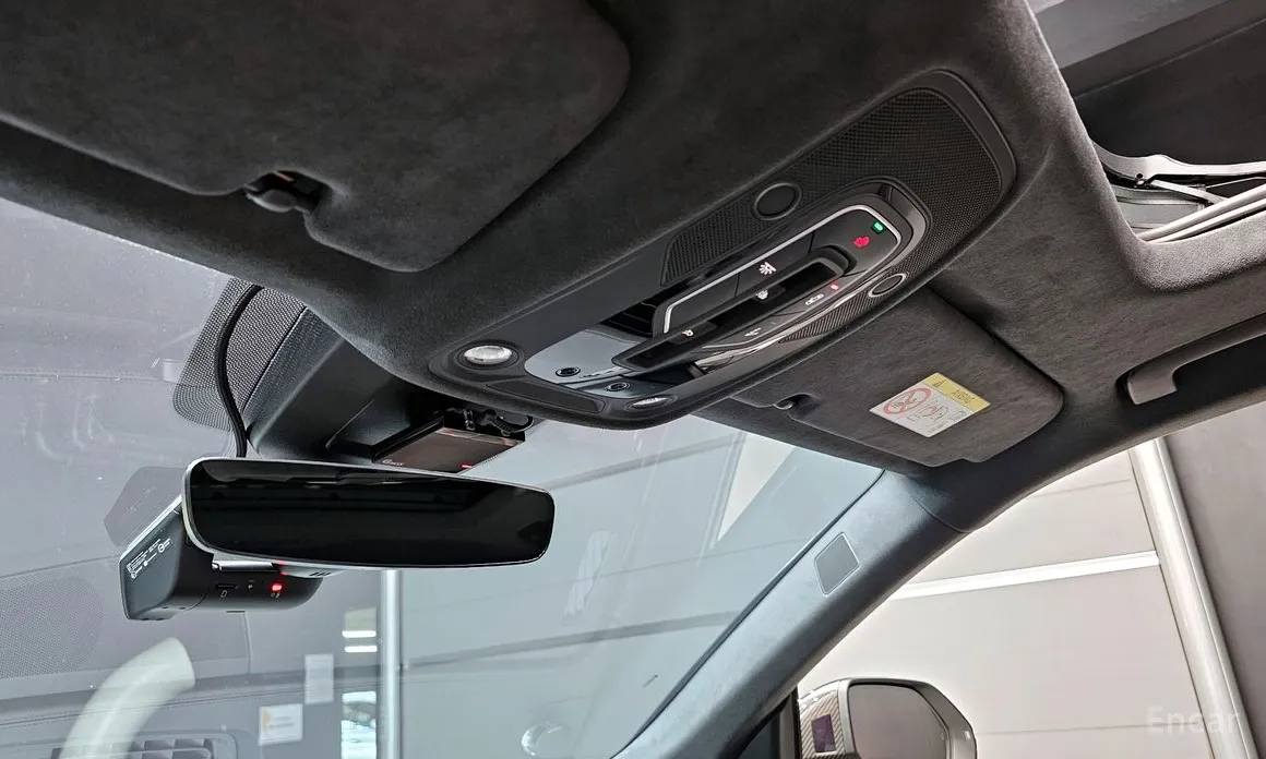 Фото 18 - Audi RS Q8