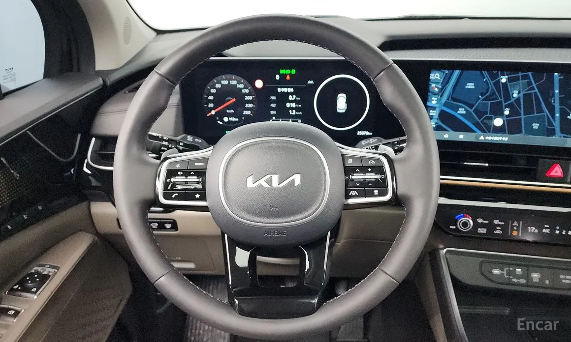 Фото 13 - Kia Carnival