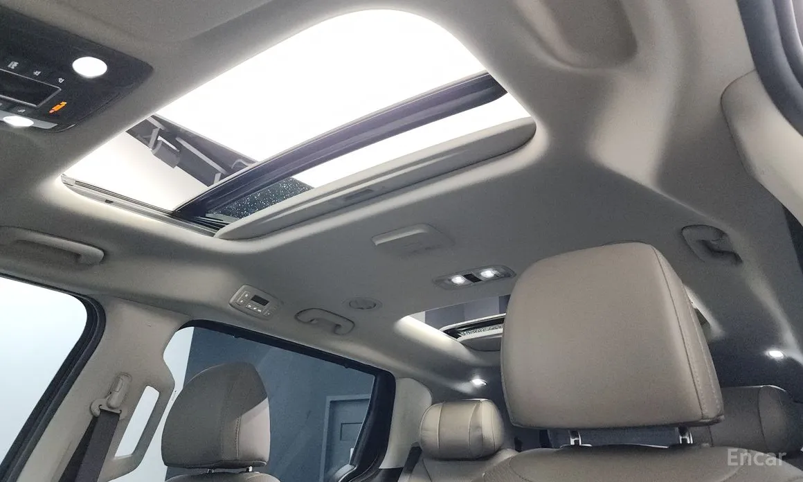 Фото 19 - Kia Carnival